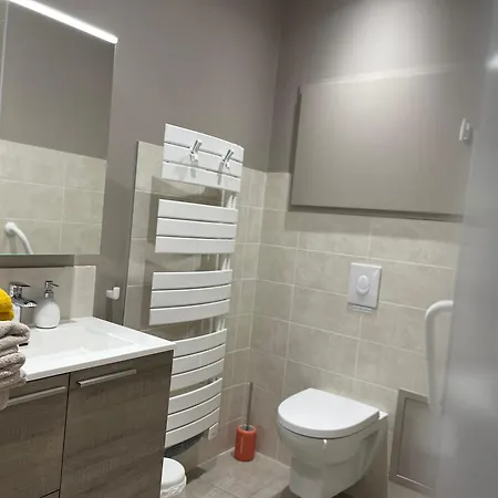 Du Faubourg Apartment Valence (Drome)