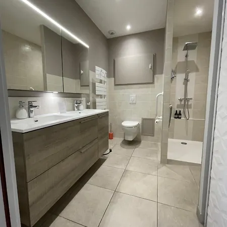 Du Faubourg Apartment Valence (Drome)