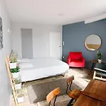 L'appart Du Faubourg 1 A 8 Personnes Apartment *