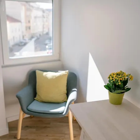 L'appart Du Faubourg 1 à 8 Personnes Appartamento