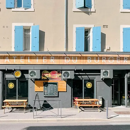 L'appart Du Faubourg 1 A 8 Personnes Apartment *