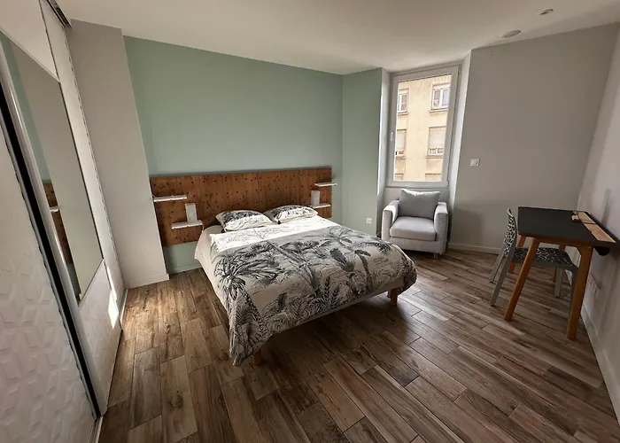 Du Faubourg Apartamento