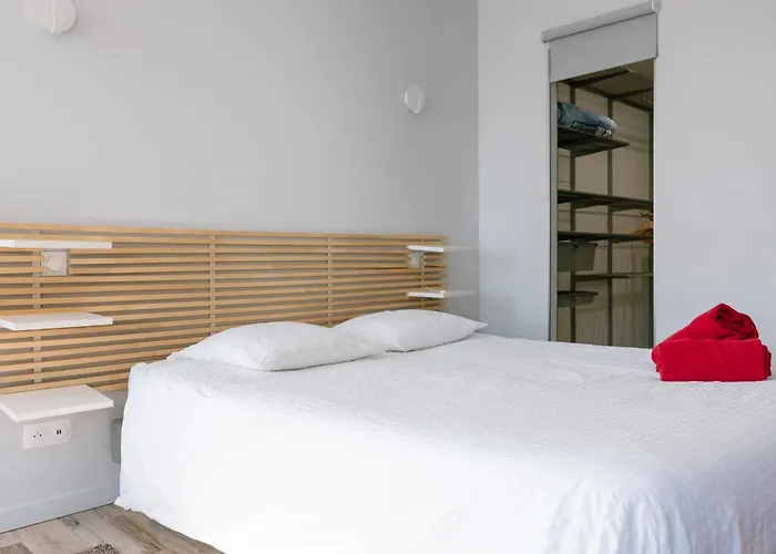 L'appart Du Faubourg 1 A 8 Personnes *